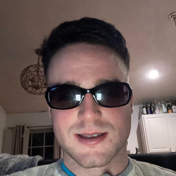 Meet your Posher, Jeremy - Picture 1 of 1